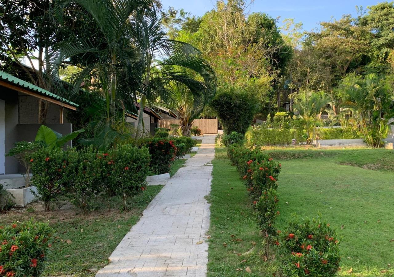Siam Flora Resort Ko Lanta エクステリア 写真